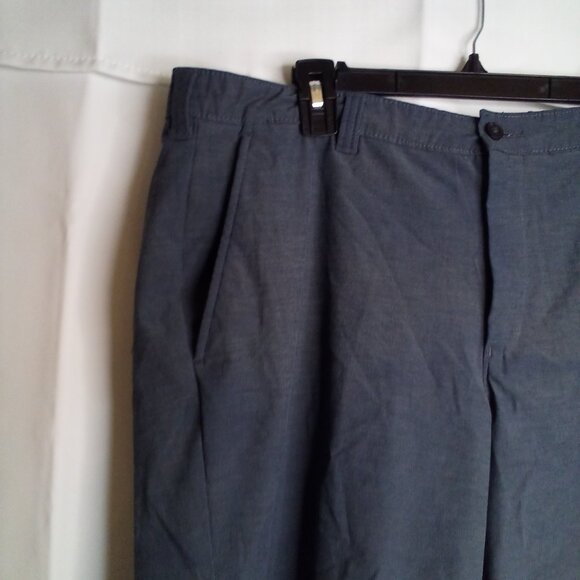 Izod Golf Shorts Men 36 Straight Active Gray - Picture 3 of 14